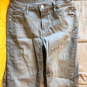 Old navy Rockstar gray jeans